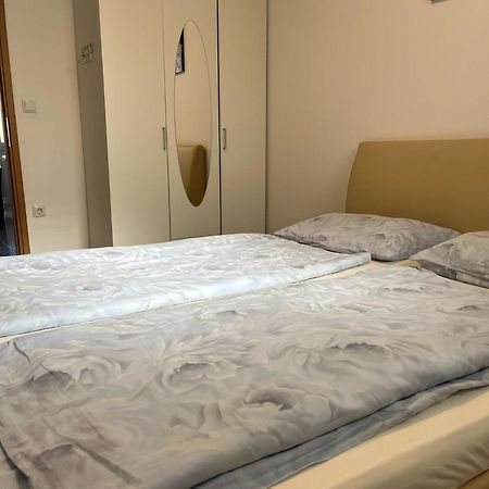 Apartments Ban Galižana Екстериор снимка