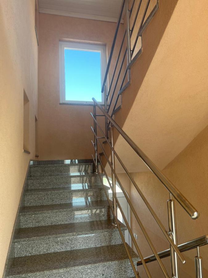 Apartments Ban Galižana Екстериор снимка